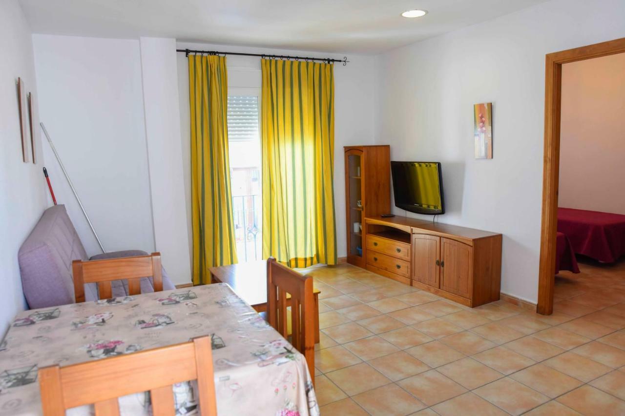 Apartamentos Perez Zara Conil De La Frontera Exterior photo